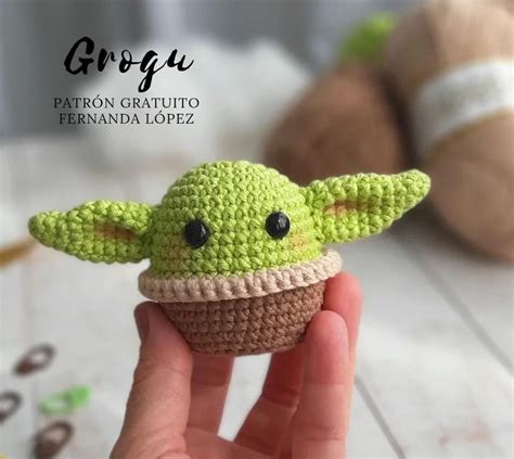 Free Baby Yoda Crochet Pattern