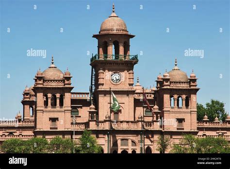 Islamia College in Peshawar, Pakistan Stock Photo - Alamy