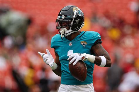 Travis Etienne fantasy advice: Start or sit the Jaguars RB in Week 3 ...