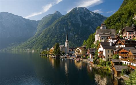 Visit Austria’s Hallstatt: Idyllic Alpine Village with a Salty History ...