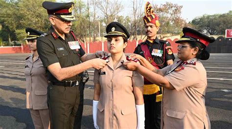 Pune: Commissioning ceremony held for nursing graduates of AFMC College ...