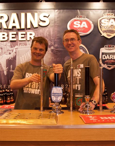 Brew Wales: You Tube Beer Reviewer Brews with Brains