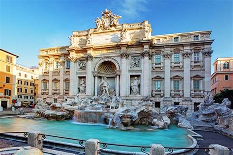 Fontana di Trevi - N°1 Trevi Fountain in Rome (Italy)