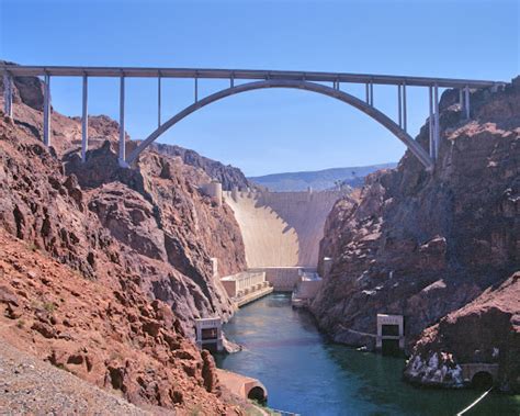 Hoover Dam bypass bridge receives honor | ADOT