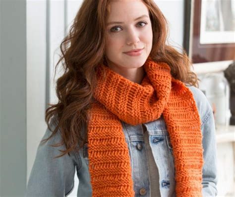 Pin on Knitted Scarf Patterns + Cowls