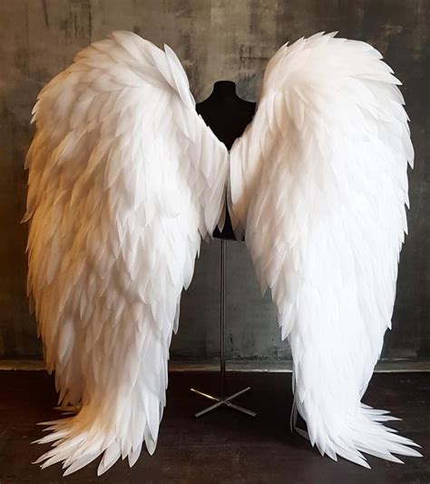 Incredible Large Angel Wings To Wear Ideas – iBikini.cyou