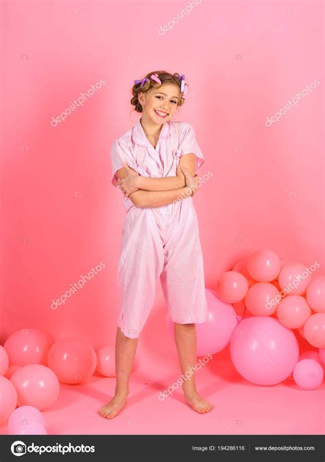 Little Girl Balloons Pink Background Stock Photo by ©Tverdohlib.com ...