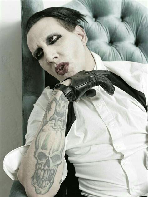 Pin on Marilyn Manson Looks good