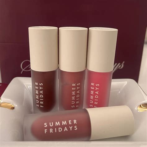 Is the Summer Fridays Dream Lip Oil Worth It? We Investigate - Betches