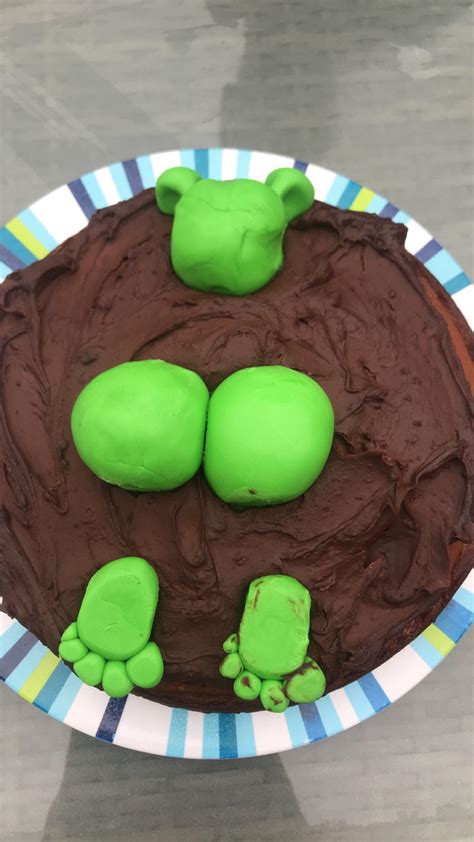 [homemade] shrek in his swamp cake : food