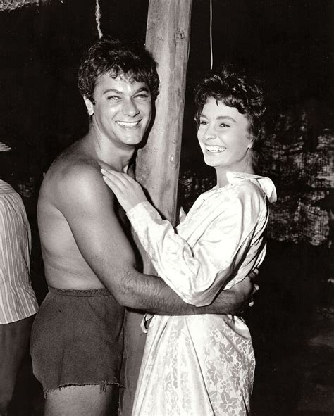 Spartacus (1960) | Shelley winters, Vintage film stars, Movie stars