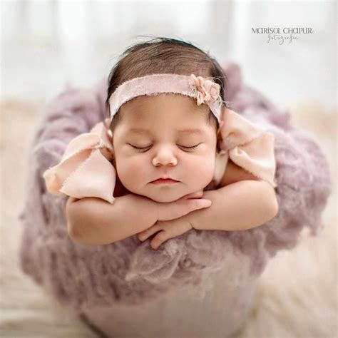 Best baby photo shoot ideas at home DIY in 2022 | Baby photoshoot girl ...