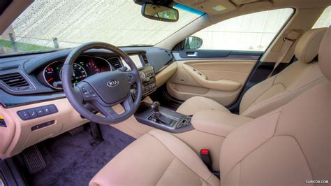 Kia Cadenza | 2014MY | Interior