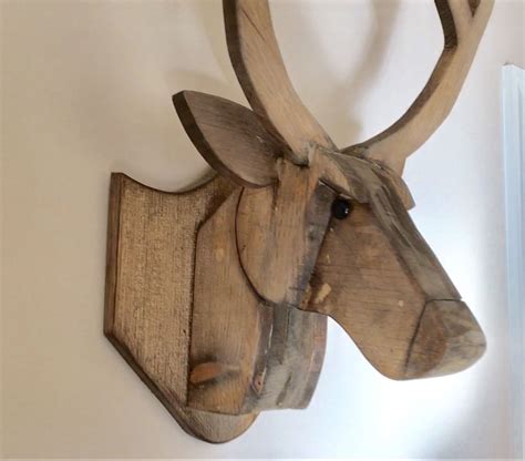 Wood-Look Resin Stag Head (65cm X 30cm X 26cm) | ubicaciondepersonas ...