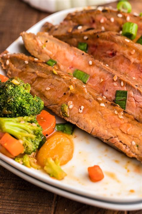 Easy Cast Iron Teriyaki Flank Steak with Veggies - xoxoBella