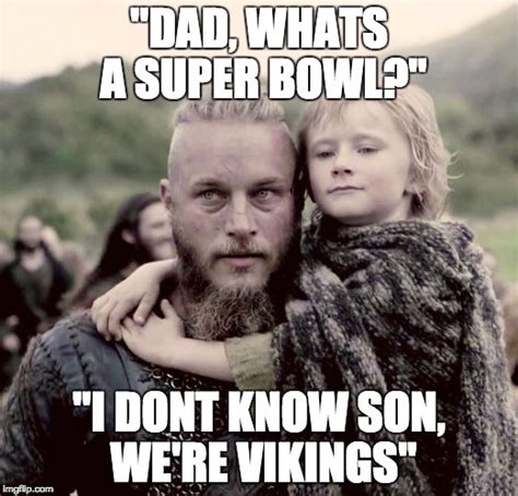 vikings fans right now - Imgflip