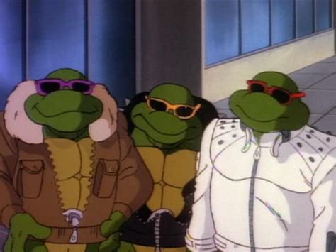 1980s Teenage Mutant Ninja Turtles in hip 80s disguises. | Tmnt artwork ...