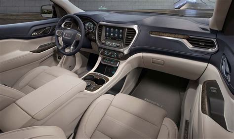 GMC Unveils 2020 Acadia | TheDetroitBureau.com