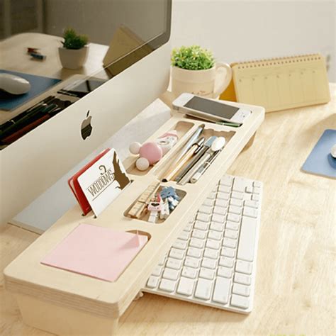 Must-Have Desk Accessories for Your Home Office - Earn Spend Live