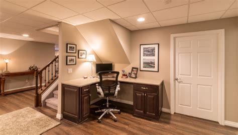 5 Benefits to Creating a Home Office in Your Finished Basement - Matrix ...