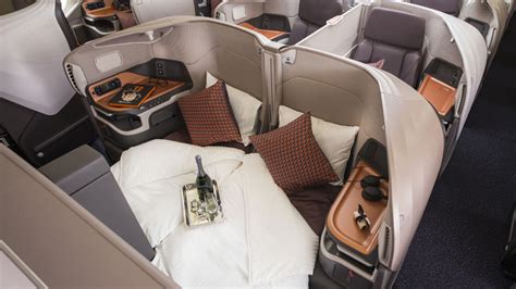 Flight review: Singapore Airlines A380-800 business class – Business ...