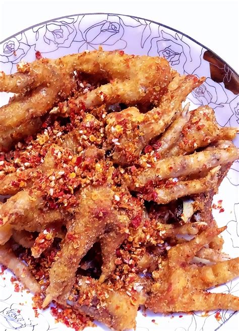 Fried Chicken Feet (炸鸡爪) | Easy Chinese Recipes