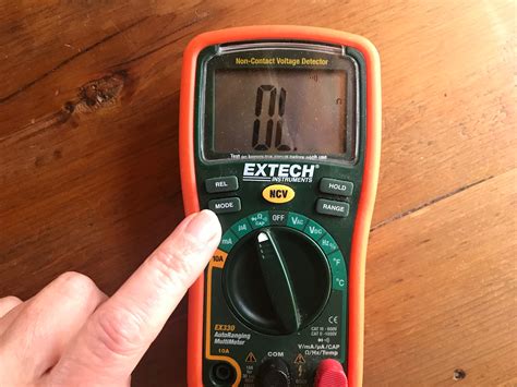 Testing Continuity with a Multimeter - Chibitronics