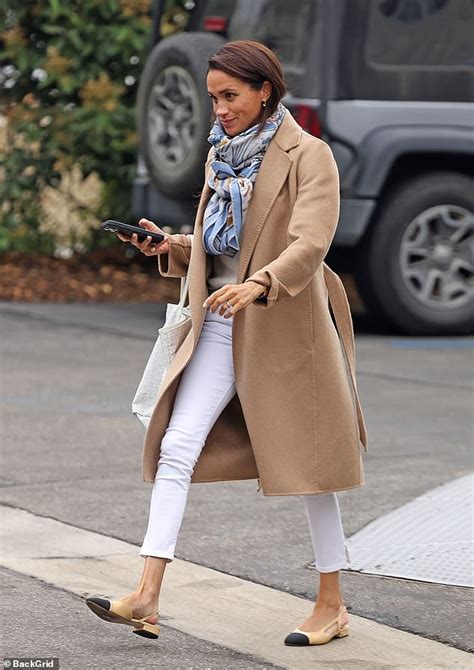 Why does Meghan Markle always wear thick coats in warm weather? Fashion ...