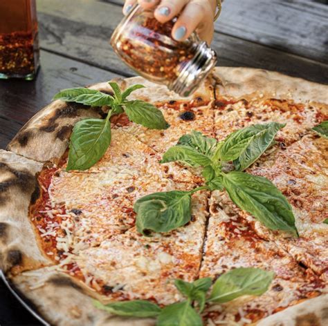 Lucali's Mark Iacono Is Starting to Realize He's a Great Pizza-Maker ...