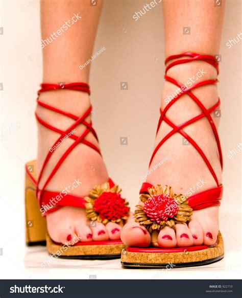 Red Sandals And Red Toenails Stock Photo 922710 : Shutterstock