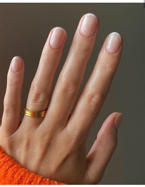 French Tips On Short Nails – Get The Perfect Look In 2023 – The FSHN