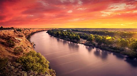 A stunning sunset on the River Murray, South Australia | Windows ...