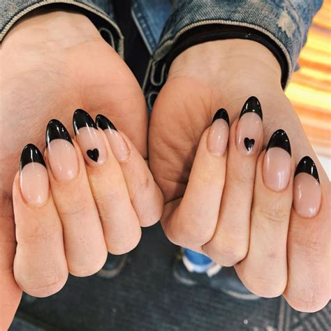 View 18 Coffin Black Nails Inspo - factdrawfox