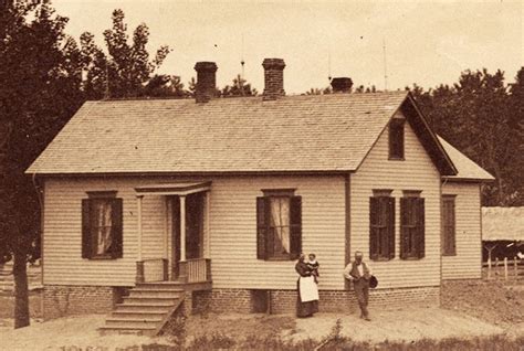 Museum, historical society negotiate over Stuhr house