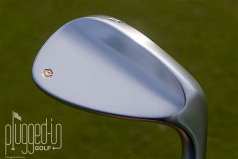 Epon Tour Wedge Review - Plugged In Golf