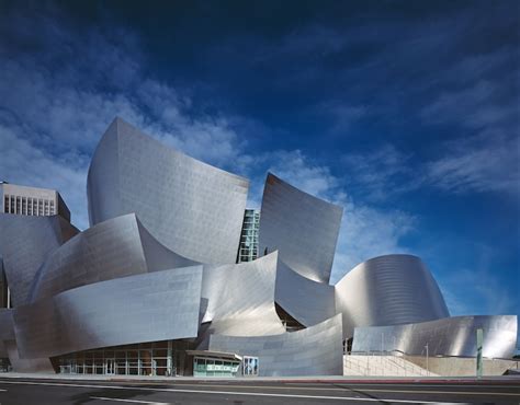 Learn About Frank Gehry Architecture, One of the Most Iconic Architects