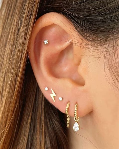 Gold Ear Piercing Jewellery in 2021 | Earings piercings, Pretty ear ...