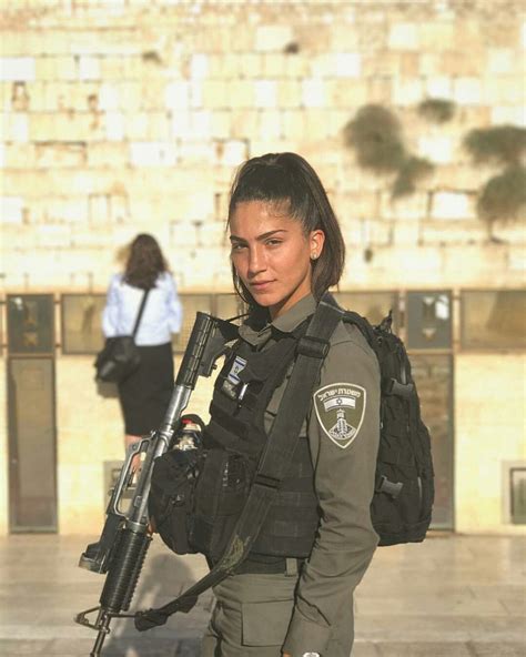 Pin by Zsolt Takács on ISRAELI GIRLS BORDER POLICE | Military women ...