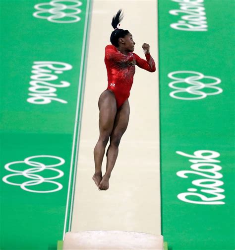 Simone Biles dominates vault to win 3rd gold in Rio | KOKH