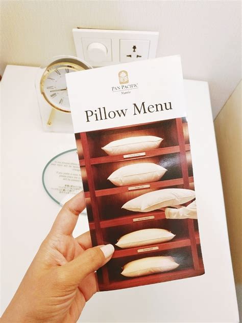 Why Some Hotels and Resorts Offers Pillow Menu? - For Urban Women ...