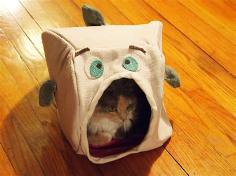 How to Sew a Fish Cat House : 8 Steps (with Pictures) - Instructables