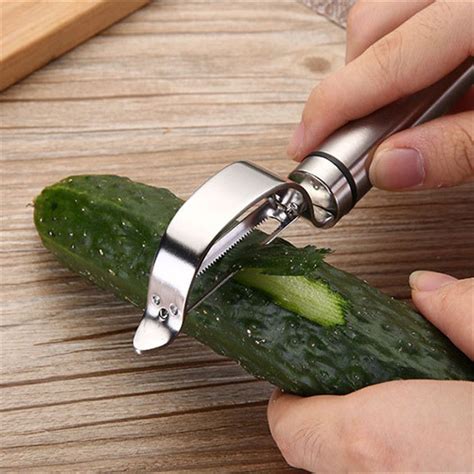 2020 Kitchen Vegetable Peeler Metal Peeler Two Types Top Choice Grade ...