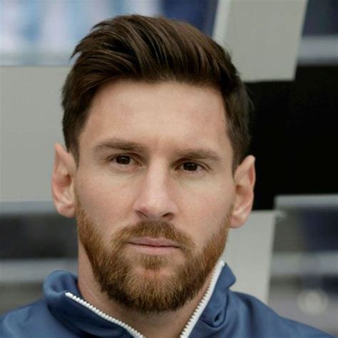 Lionel Messi Haarschnitt | Lionel messi haircut, Cool hairstyles for ...