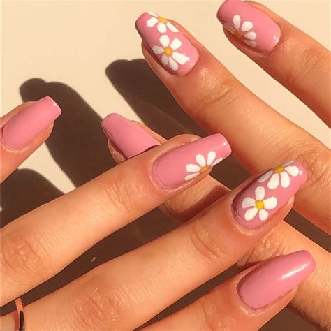 Pink floral nails | Pink flower nails, Short acrylic nails designs ...