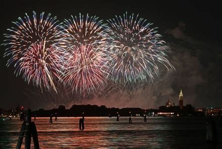 250 Fireworks venice Stock Pictures, Editorial Images and Stock Photos ...