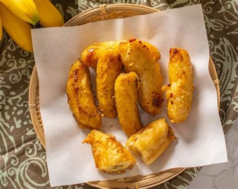 Pisang Goreng (Banana Fritters) Recipe | SideChef