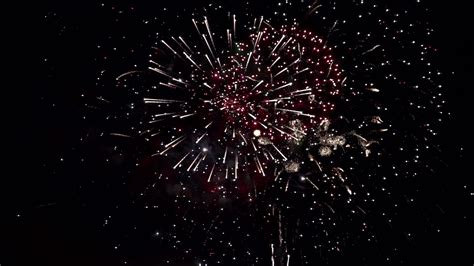 Fireworks in Slow Motion Video - Watch at Y8.com