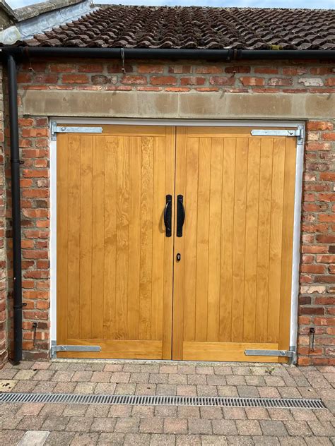 Wooden Garage Doors and Gates