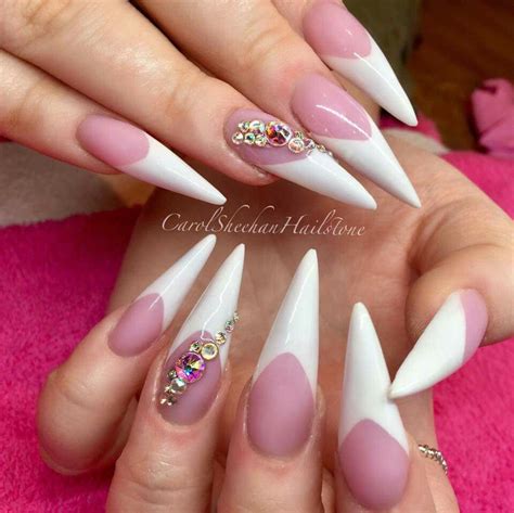 Long Fingernails, Shapes, Beauty, Long Nails, Beauty Illustration