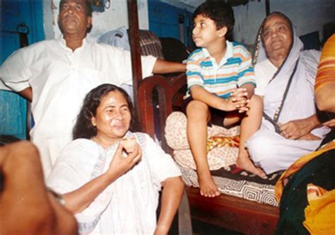 Mamata Banerjee Age Husband Children Family Biography & More ...